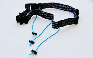 sural race belt ceinture porte gels porte dossard bleu fluo marathon running suralwear accessoires